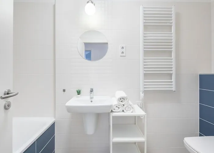 Апартаменты Modern 2-room Flat With Terrace Будапешт